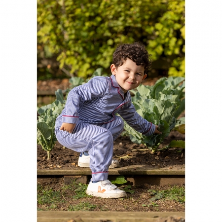 Pyjamas et chaussons pour enfants. Intemporels et elegants. Du 2 au 12 ans